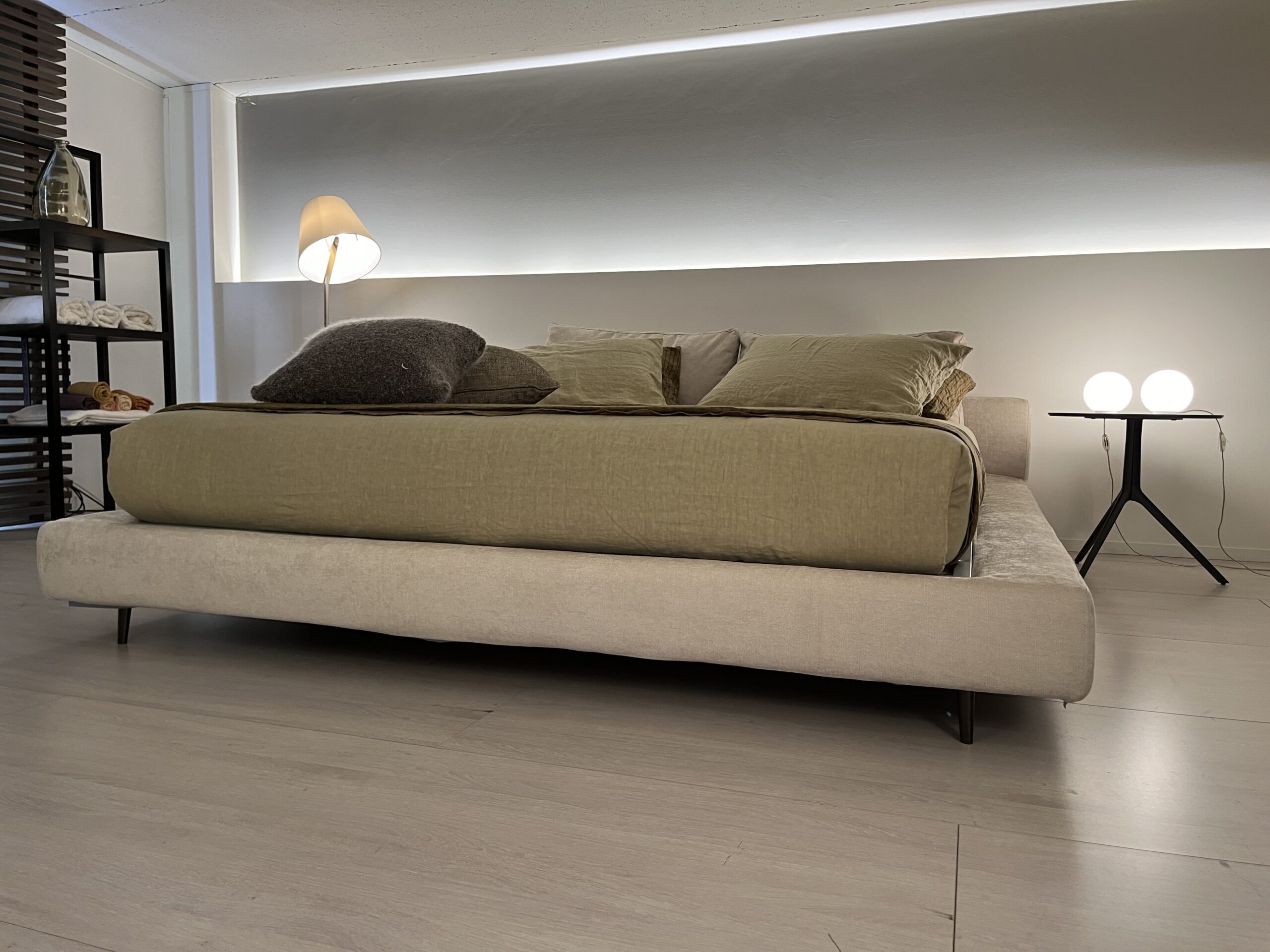 milano_como_cantù_letto_bonaldo_owen_bed_design_3