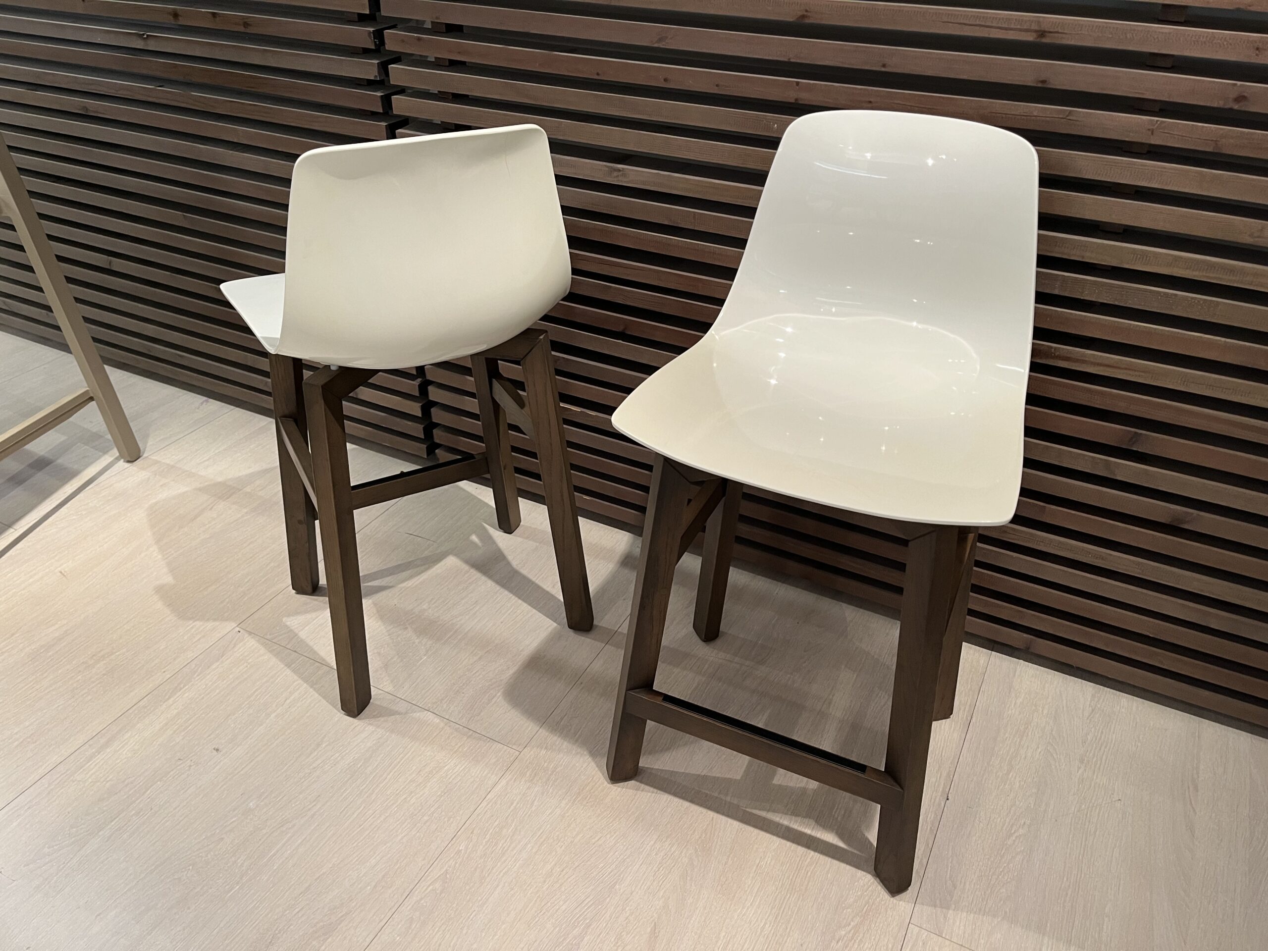 milano_como_cantù_sgabelli_stools_design_1