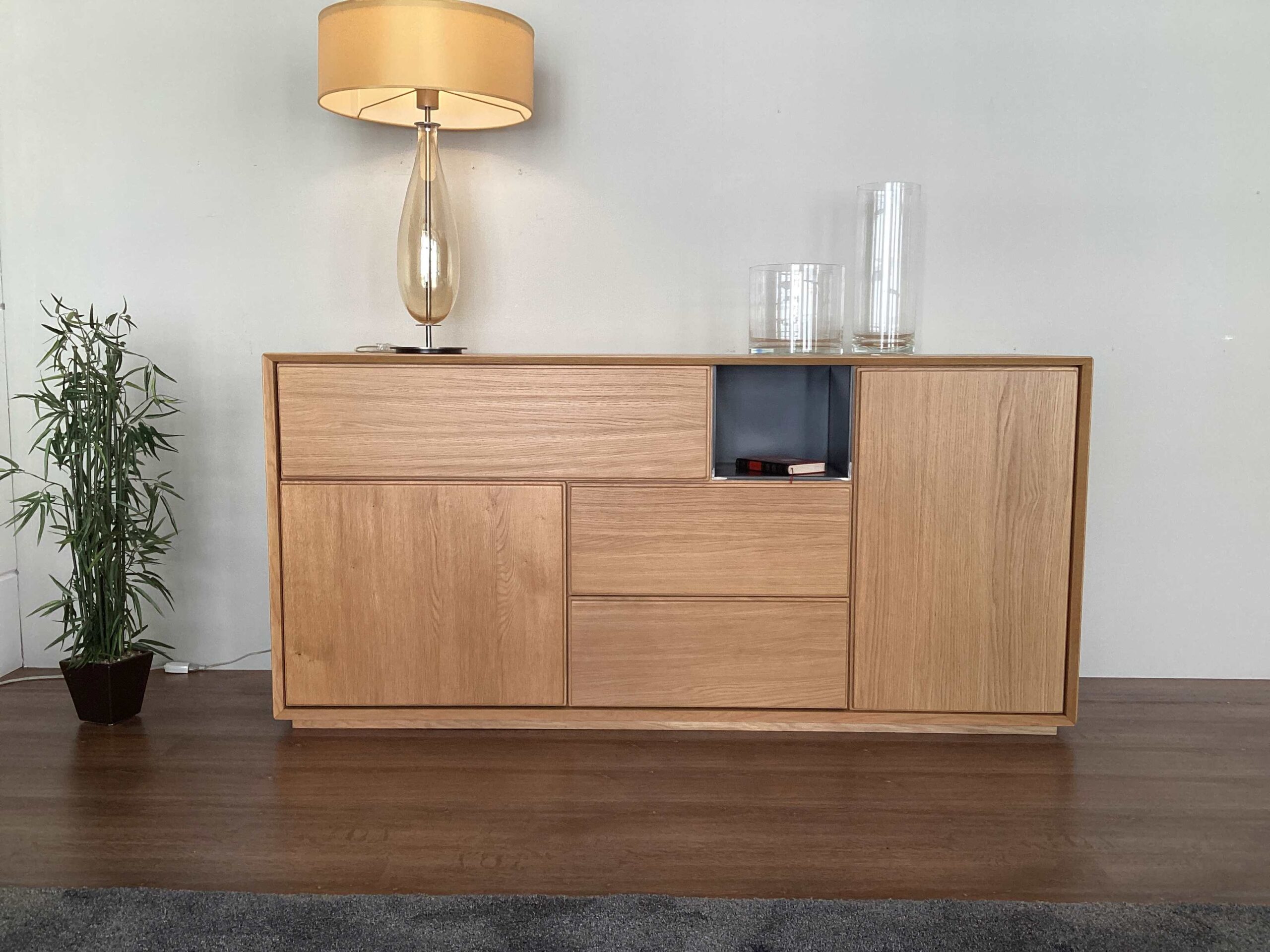 Credenza-01