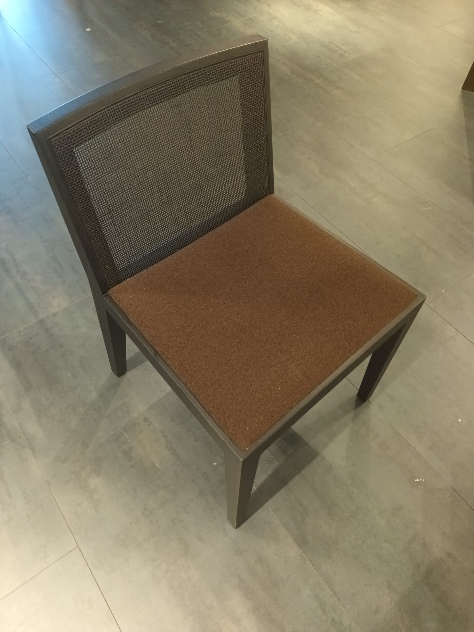 sedie-poliform-valentina-set-design-4