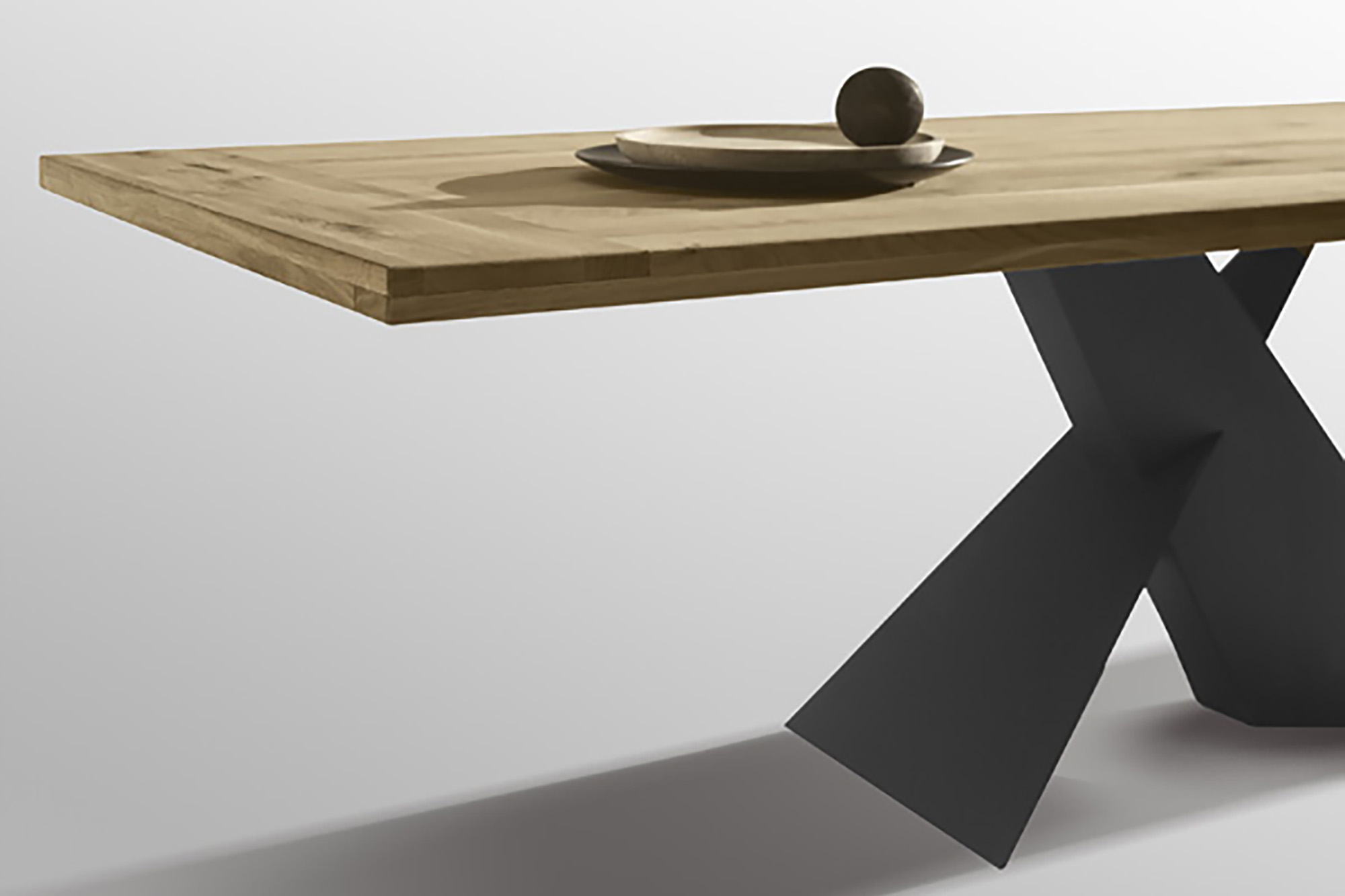 Tavolo legno massello con bordo naturale zash - La Casa Moderna