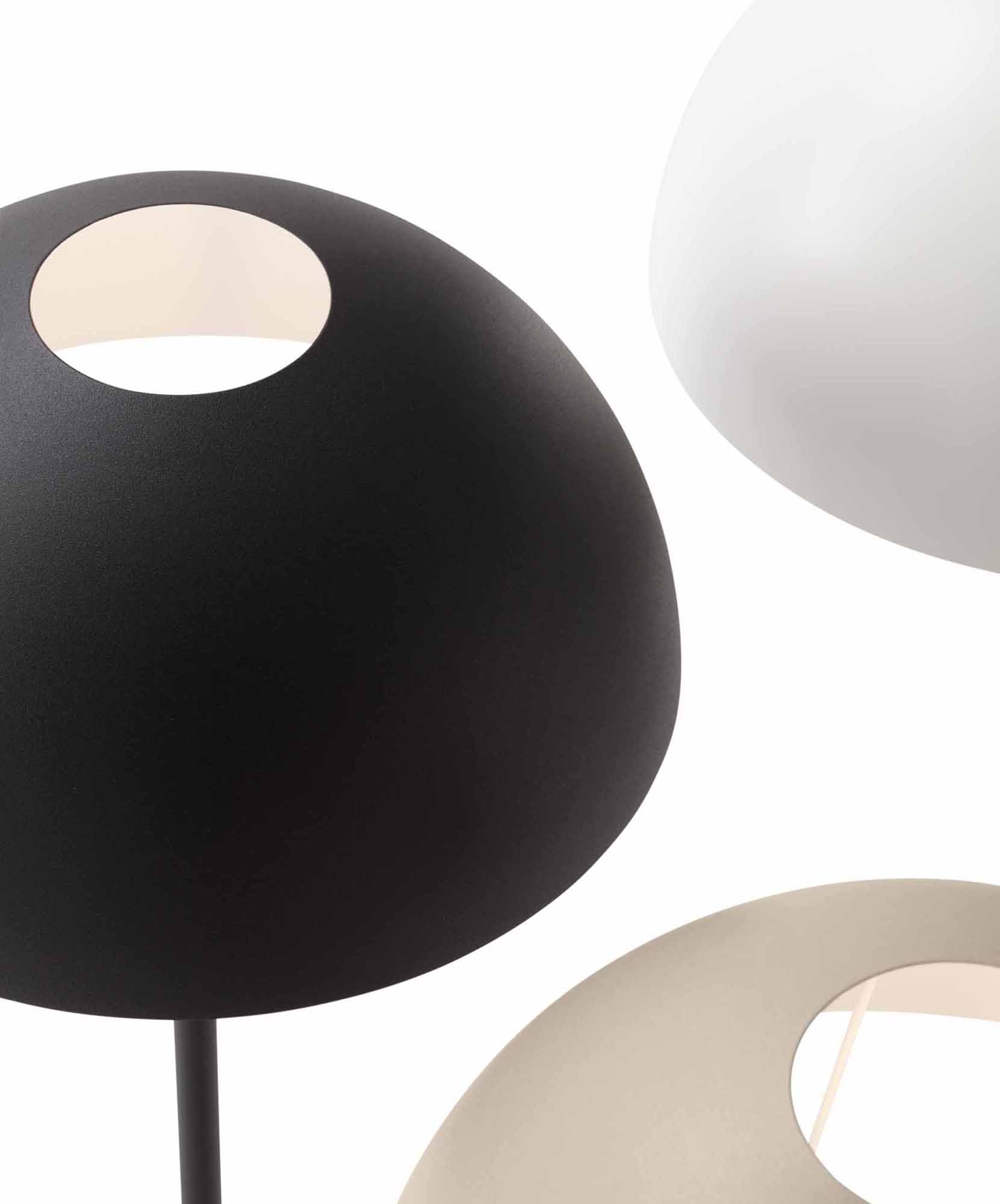 Lampada a terra in metallo verniciato lede - La Casa Moderna